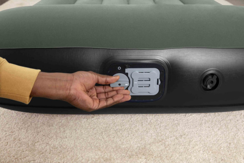 Надувной матрас Bestway Tritech Air Mattress 188х99х30 см, со встроенным насосом на батарейках (Bestway 67929 BW)